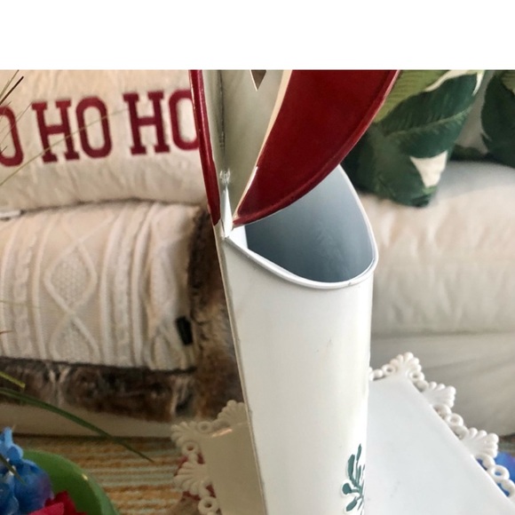 New! Christmas Metal Letters To Santa Mailbox - Picture 4 of 6